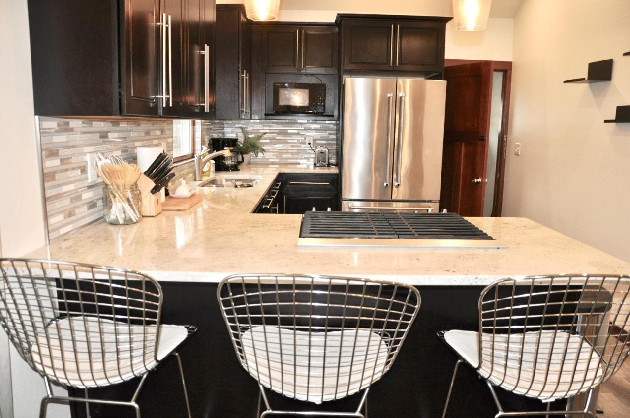 Modern Luxury Bungalow Steps From Dt Activities ラピッドシティ エクステリア 写真